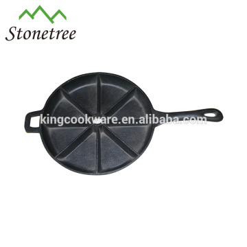 Heavy-duty round cast iron pancake maker with handle